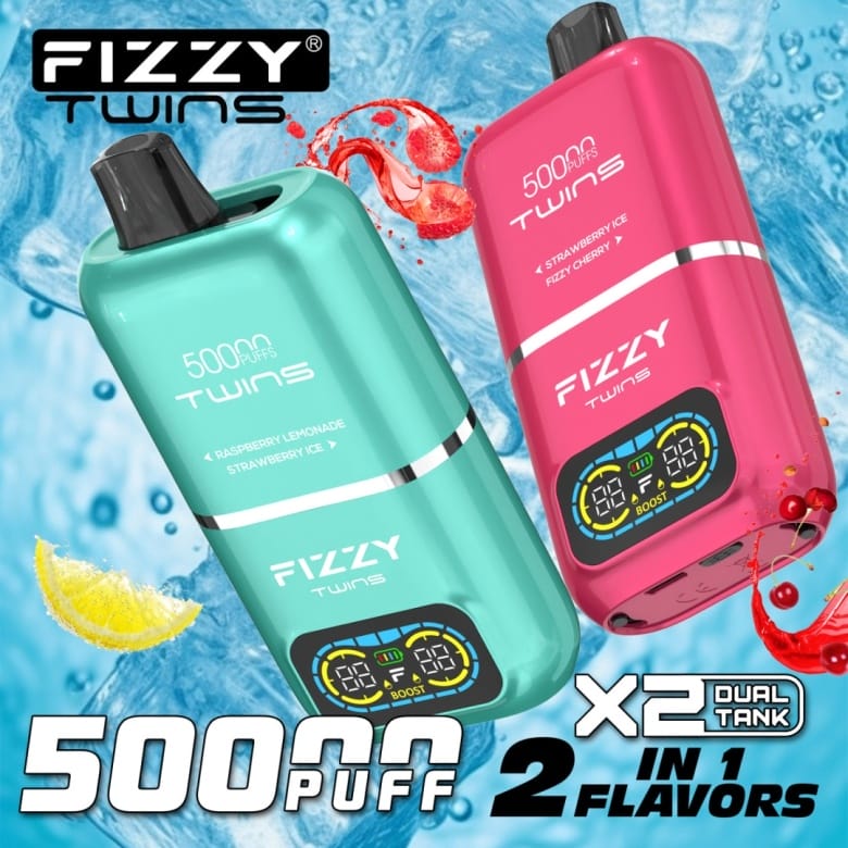 Vape na wakacje, Fizzy Twins podróż, e-papieros w walizce, osoba wapująca na plaży, łatwe pakowanie vape - Fizzy Twins 50000 – Strawberry Watermelon & Blueberry Ice – e ...